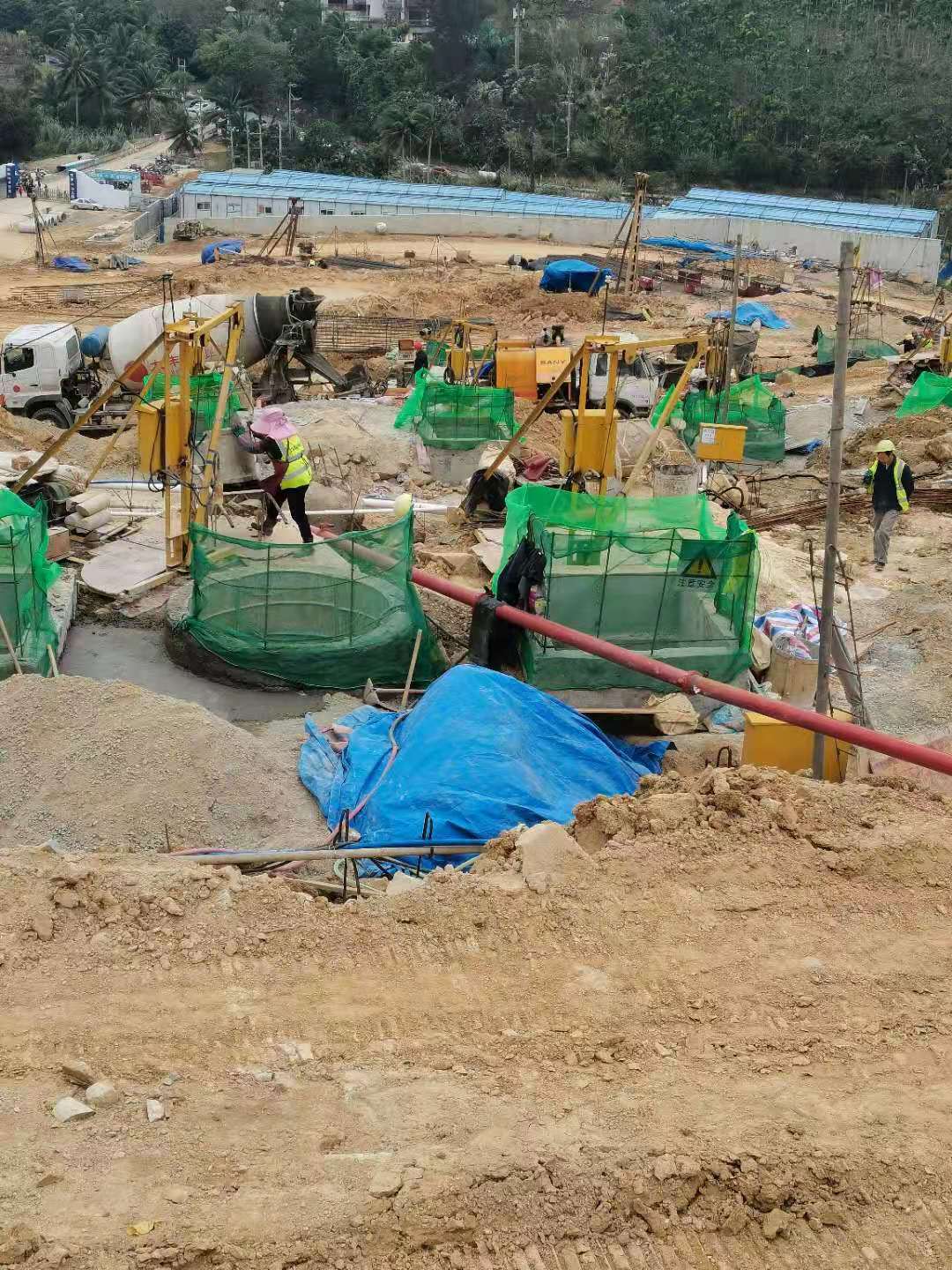 华润海南石梅湾人工挖孔桩项目现场2021年