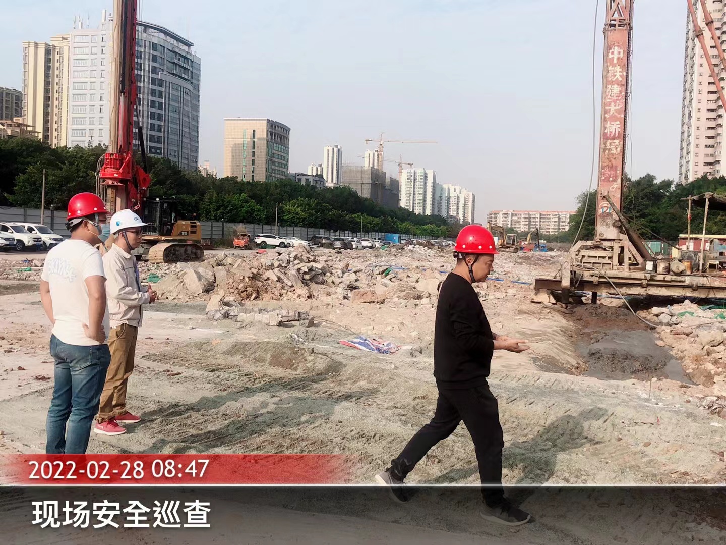 万科紫薇苑学校项目基坑支护及桩基础工程开工