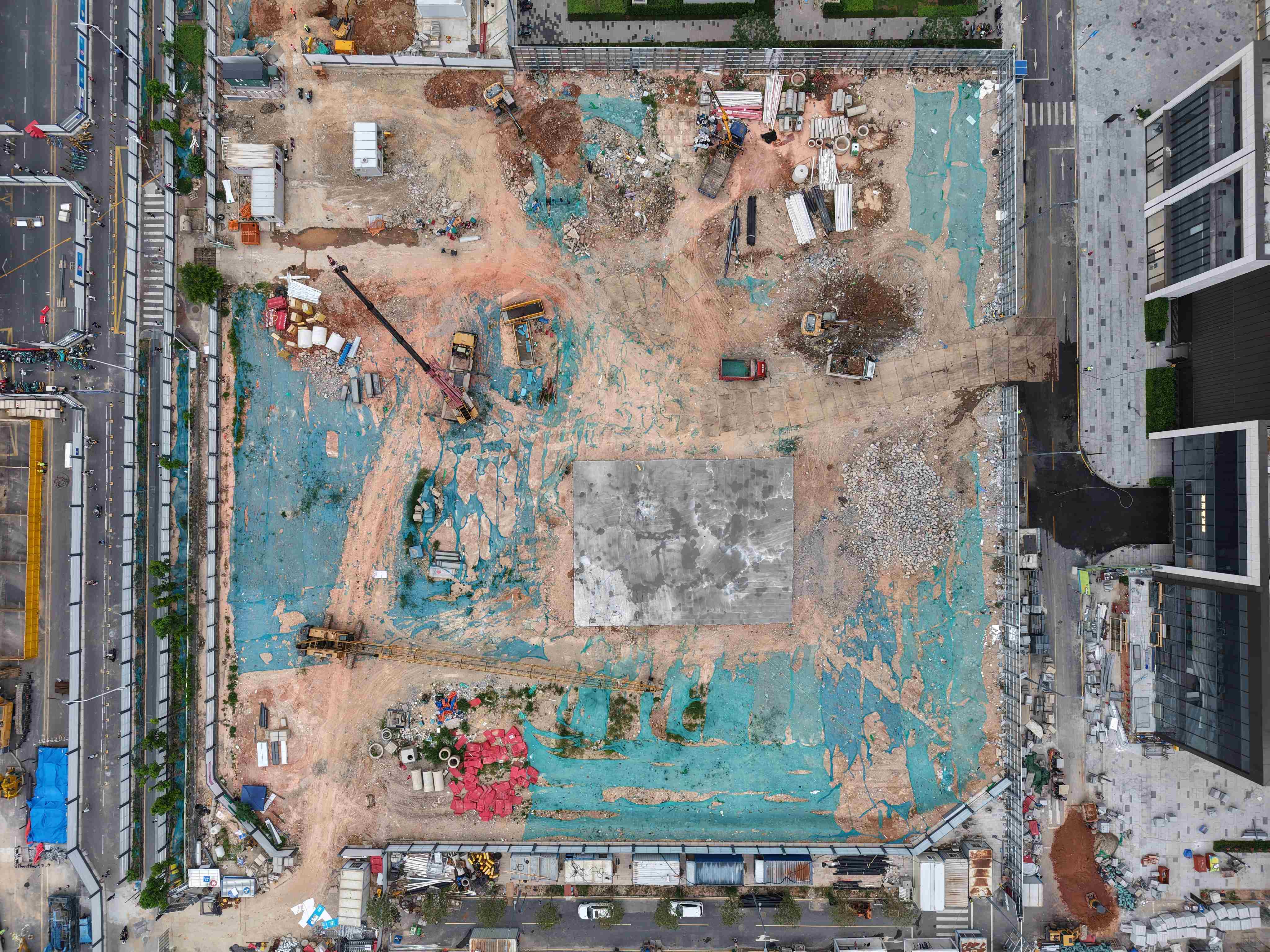 宝安区芯片及数字视讯联合产业基地基坑支护及土石方工程2025.6.2-6.10施工剪影