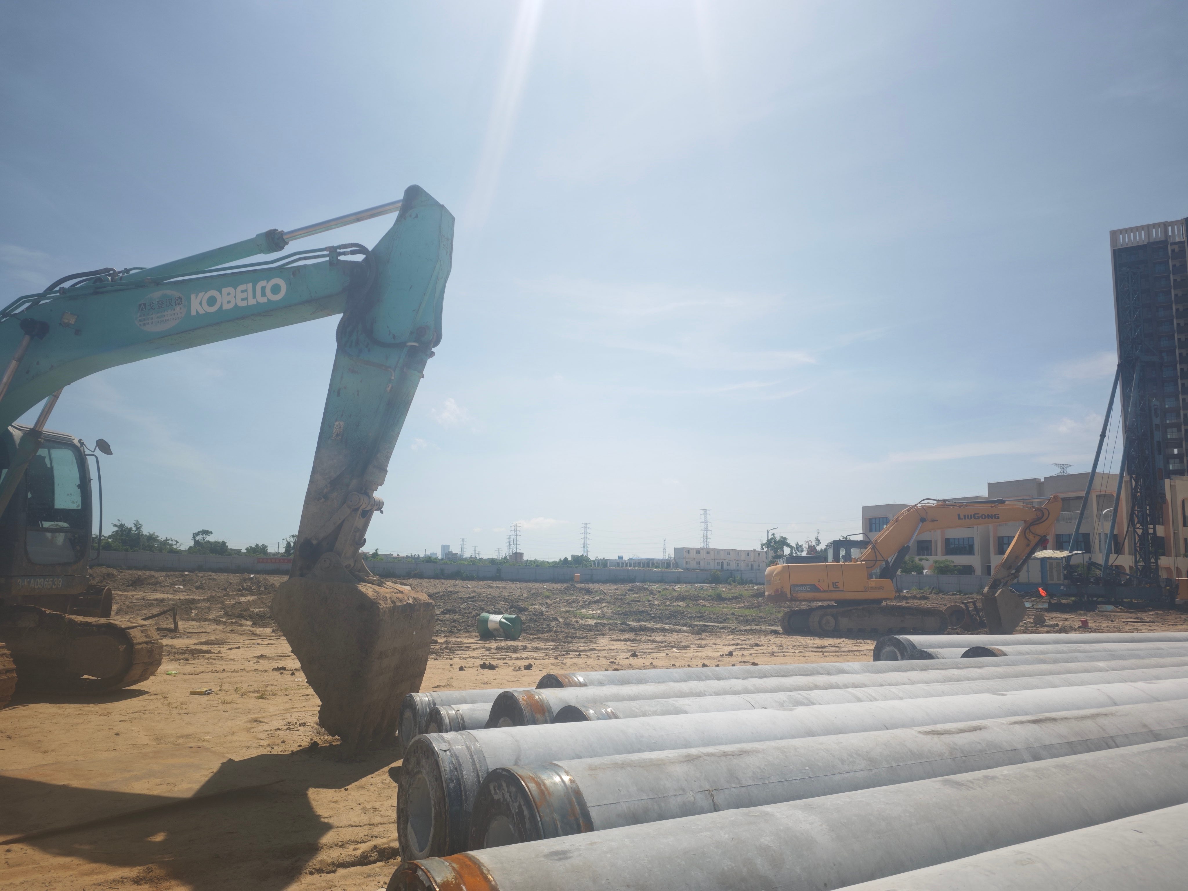 海口市江东新区JDZH-04-F05地块项目基坑支护和桩基础工程2025.6.9-6.15施工剪影