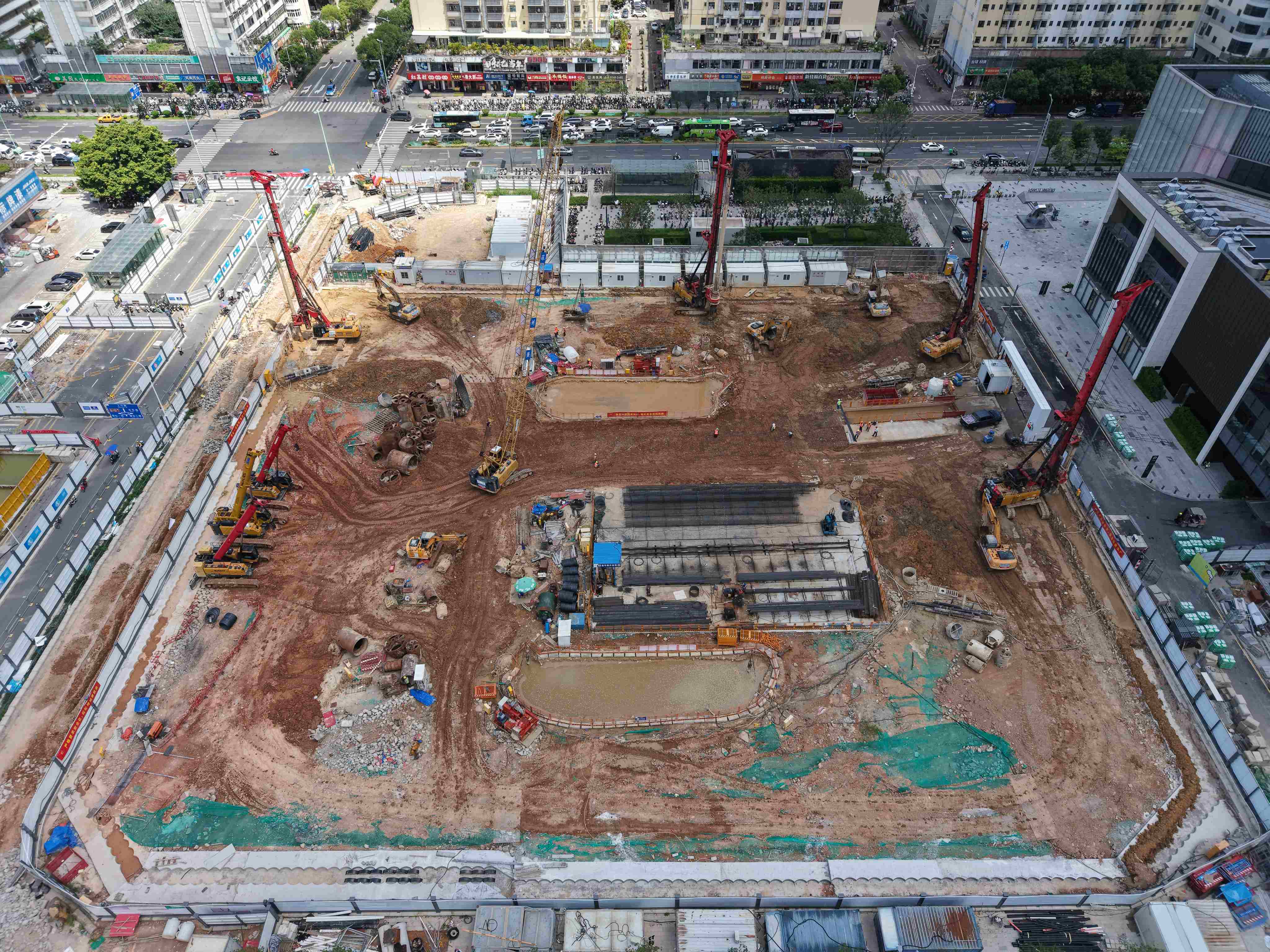 宝安区芯片及数字视讯联合产业基地基坑支护及土石方工程2025.6.24-6.30施工剪影