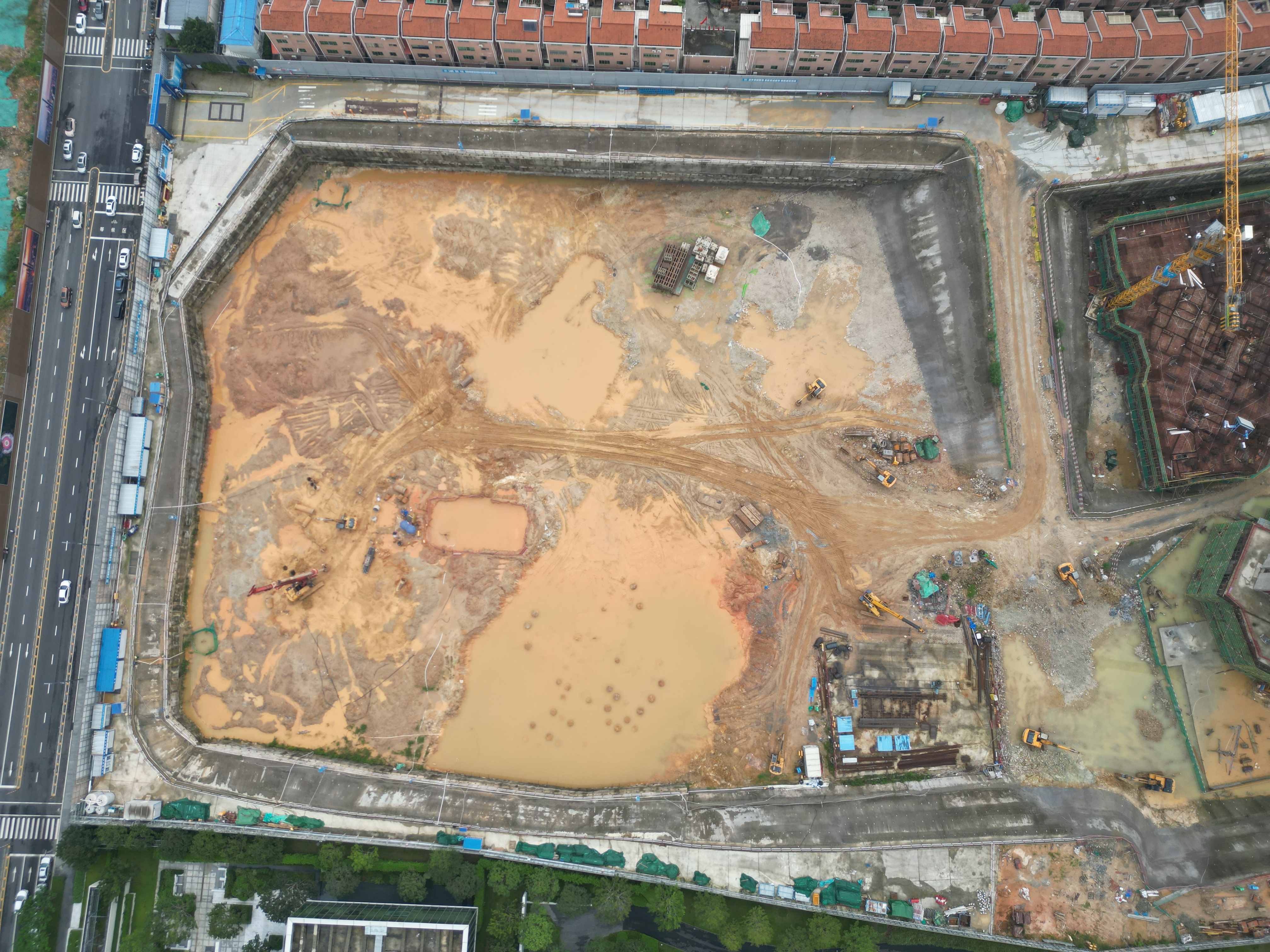 华润东莞火炼树项目D05地块项目2025.8.4-8.11施工剪影